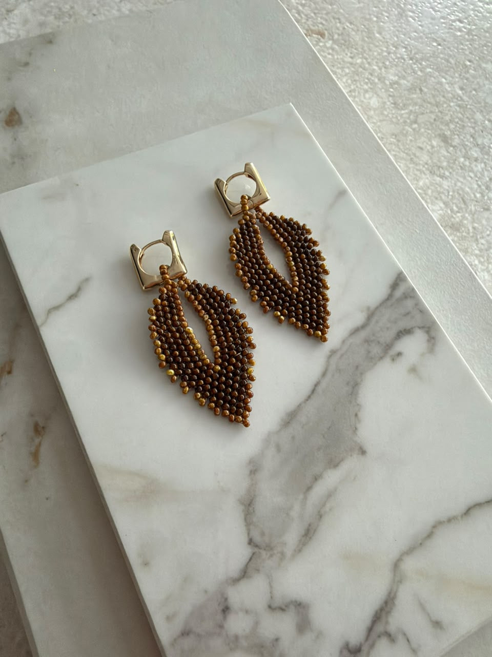 Aretes hoja chaquira