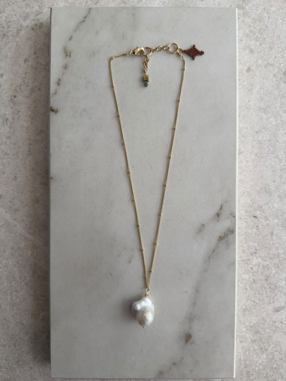 Collar cadena perla