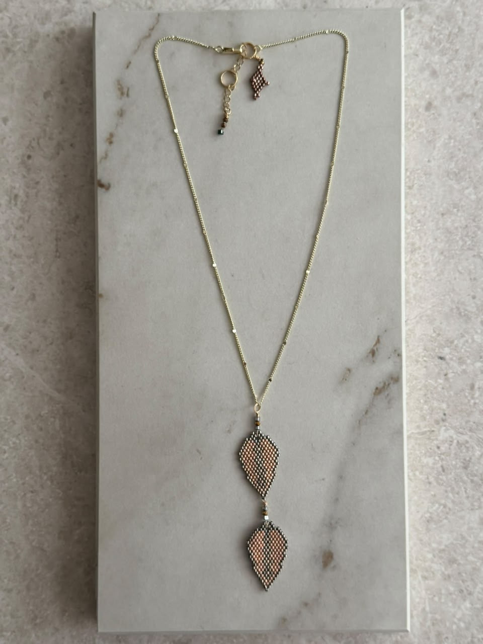 Collar 2 hojas