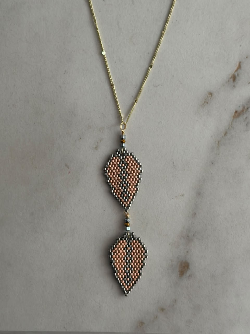 Collar 2 hojas