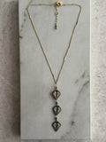 Collar de chaquira 3 hojas